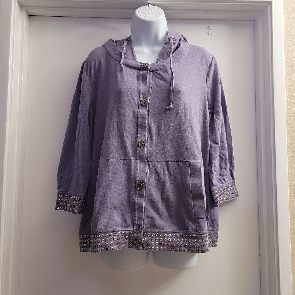 St. John sport purple button up hooded top with silver embellishments